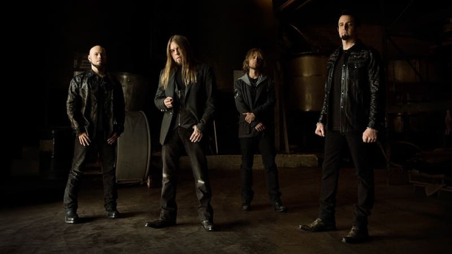 DROWNING POOL