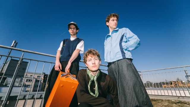 Karlsunruhe: schlecht. & Yoshi Nardo + Civi Blue 